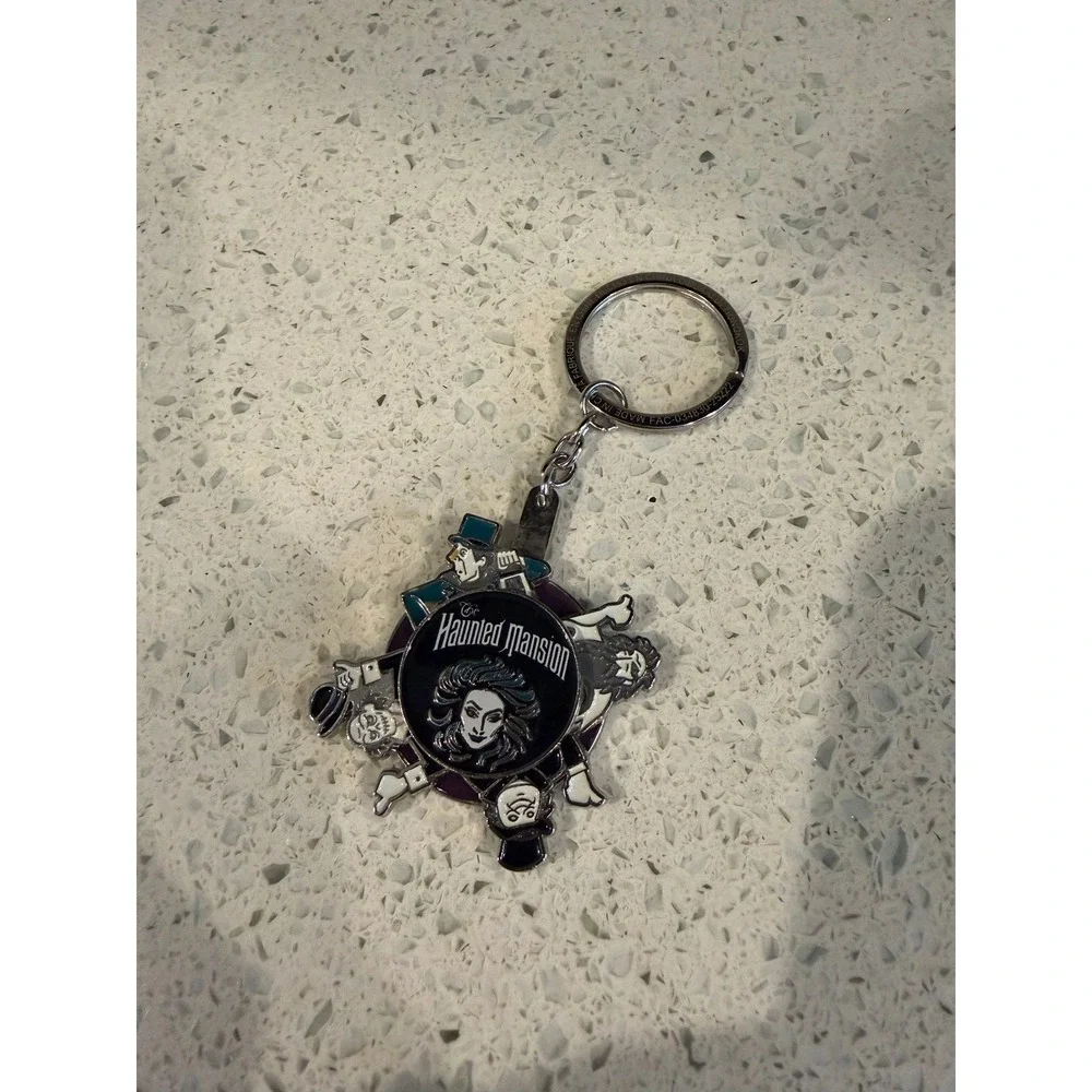 Disney Parks 2025 Haunted Mansion Madame Leota Hitchhiking Ghosts Keychain